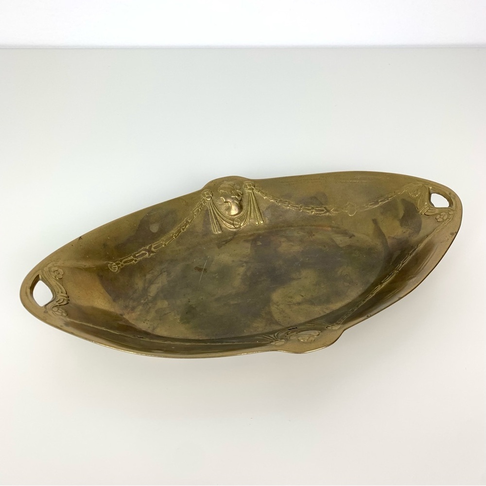 Vtg Brass Tray Victorian-style Patina Women Profile Handles Oval Ornate Regal